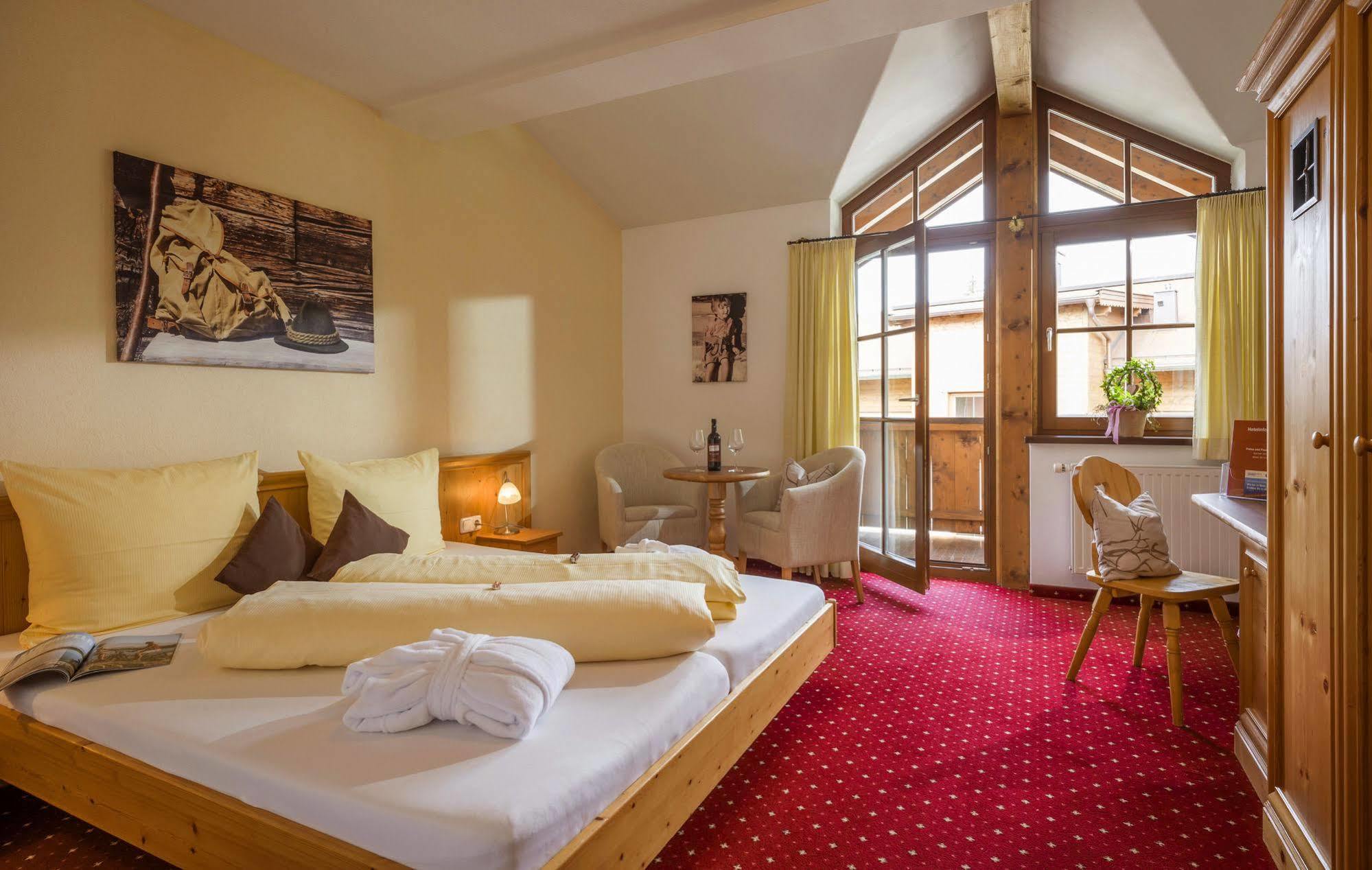 Hotel Reitlwirt بريكسن ام تاله المظهر الخارجي الصورة